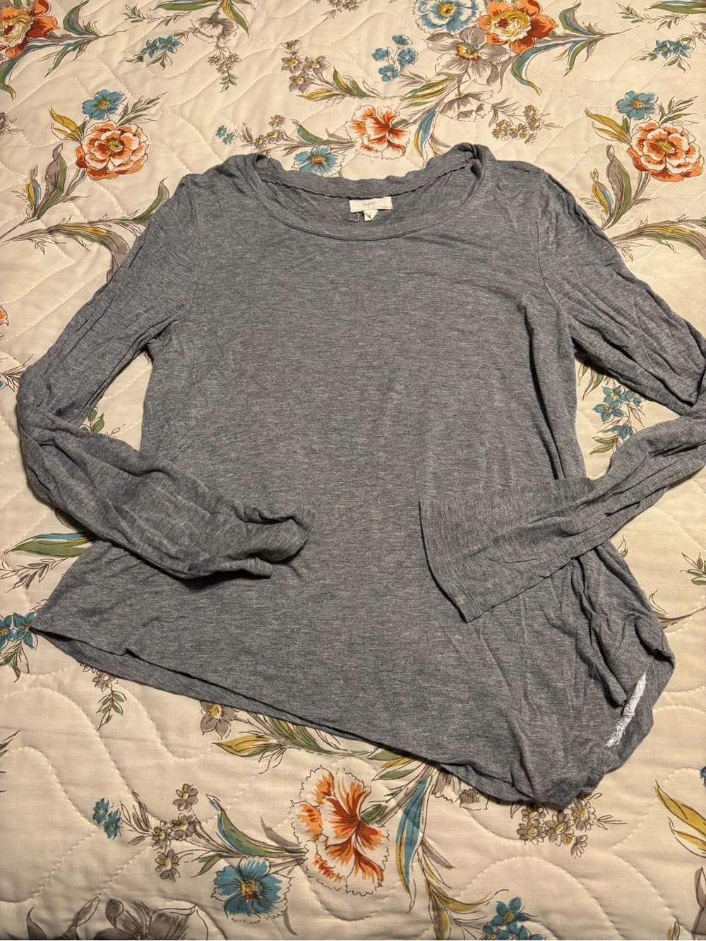 Women’s L Cupio knit top